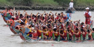 TAIWAN-CULTURE-DRAGON BOATS FESTIVAL SY208